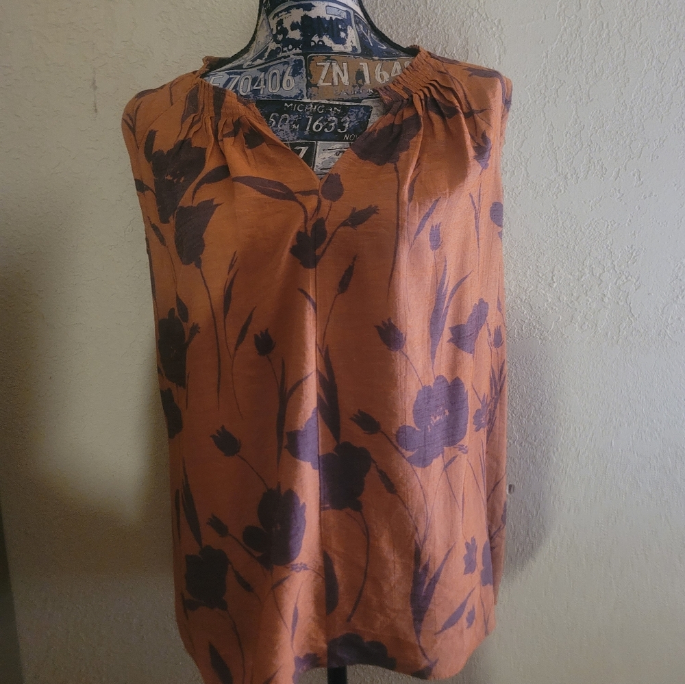 Simply Vera blouse